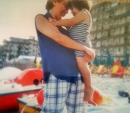 11150658_1574392409479305_3569379354000805038_n